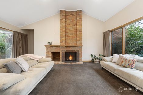 Property photo of 10 Brulu Close Mount Eliza VIC 3930