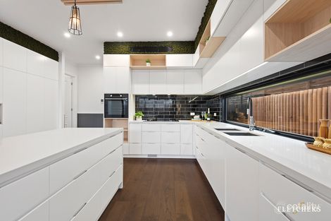 Property photo of 16A Victoria Crescent Mont Albert VIC 3127