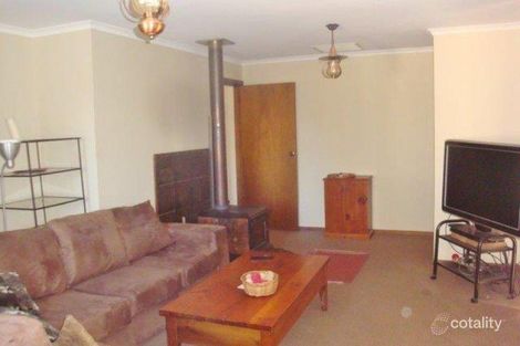 Property photo of 1 Moore Street Hillston NSW 2675