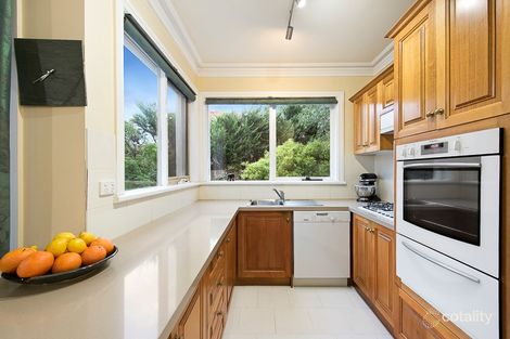Property photo of 1/31 Surrey Drive Keilor East VIC 3033