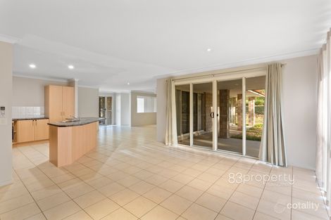 Property photo of 27 Bentley Drive Regency Downs QLD 4341