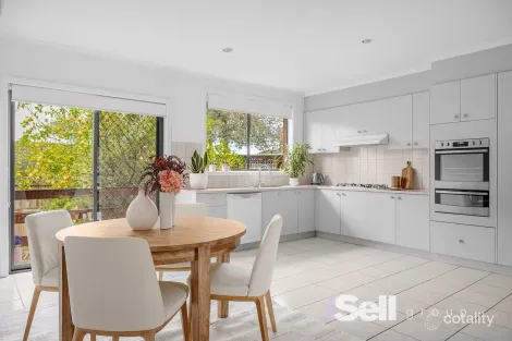 Property photo of 2/9 Stephenson Street Springvale VIC 3171