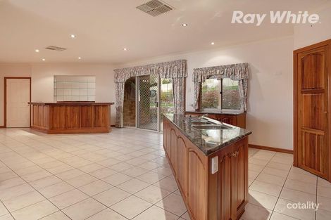 Property photo of 11 Binder Crescent Wodonga VIC 3690