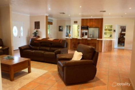 Property photo of 32 Slack Drive Emerald QLD 4720