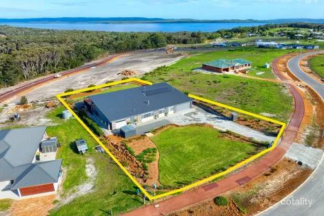 Property photo of 11 Wisteria Link Hay WA 6333