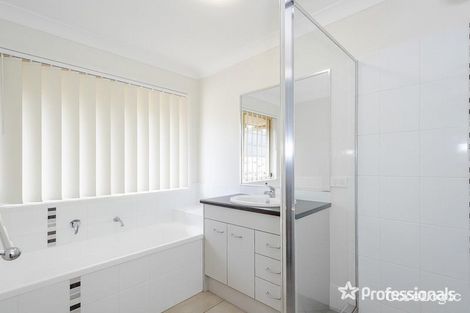 Property photo of 6 Dampier Court Glen Eden QLD 4680