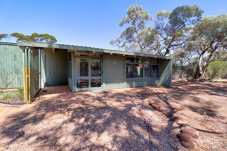 32 Worman St, Berri, SA 5343
