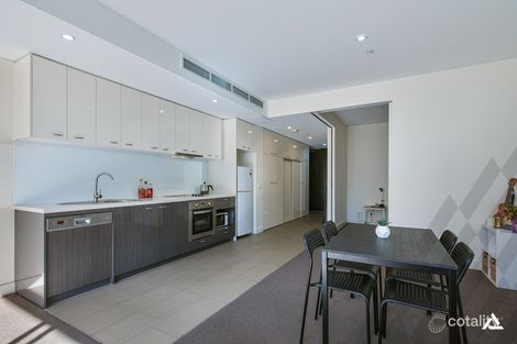 Property photo of 302/95 Berkeley Street Melbourne VIC 3000