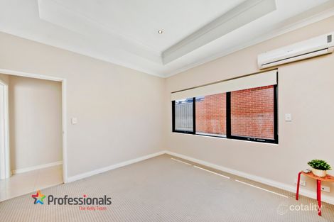 Property photo of 5/5 Windemere Crescent Nollamara WA 6061