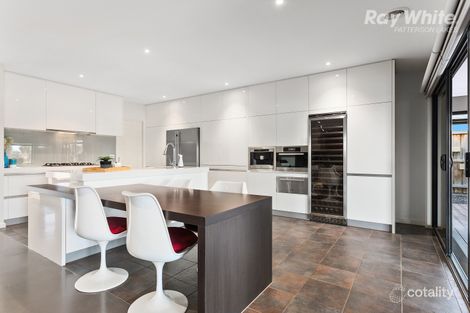 Property photo of 6 Mulga Lane Waterways VIC 3195