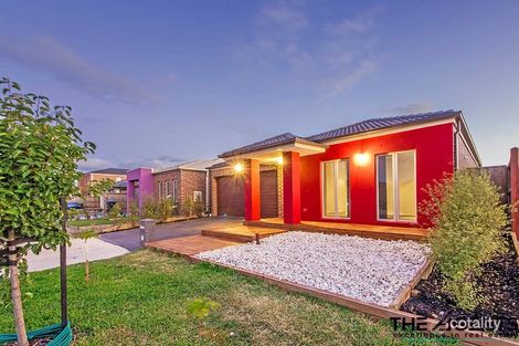 Property photo of 11 Dromana Way Truganina VIC 3029