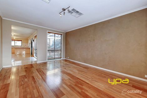 Property photo of 5 Rokewood Crescent Meadow Heights VIC 3048