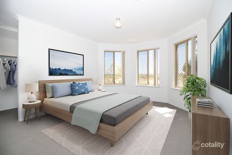 Property photo of 18 Morfontaine Parade Port Kennedy WA 6172