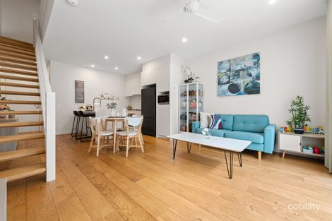 Property photo of 7 Hardy Loop Keysborough VIC 3173