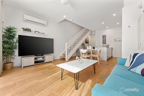 Property photo of 7 Hardy Loop Keysborough VIC 3173