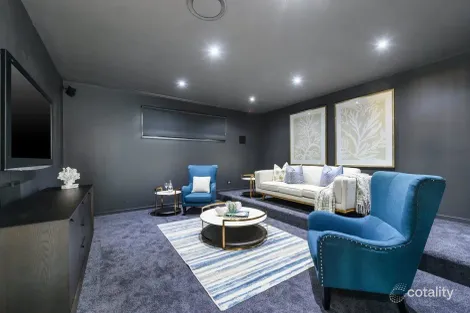 Property photo of 20 Boomerang Crescent Bundall QLD 4217