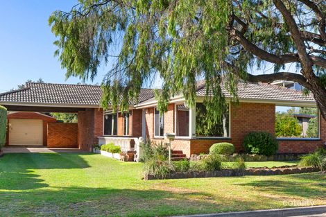 Property photo of 5 Mackie Court Blairgowrie VIC 3942