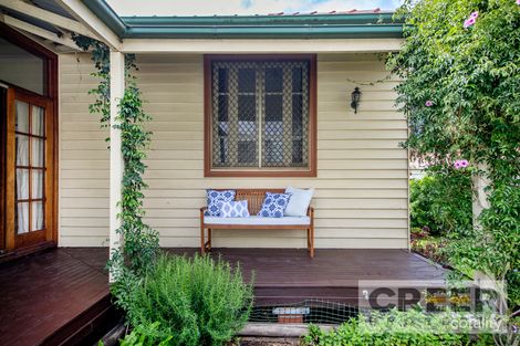 35 Dora St, Mayfield, NSW 2304