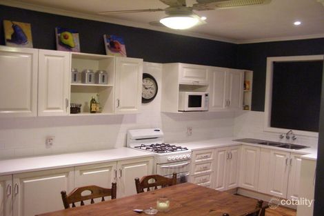 8 Yarnbrook St, Davoren Park, SA 5113