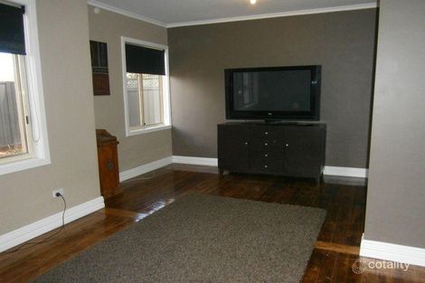Property photo of 8 Yarnbrook Street Davoren Park SA 5113