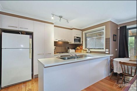 Property photo of 2/9 Graham Avenue Kilsyth VIC 3137