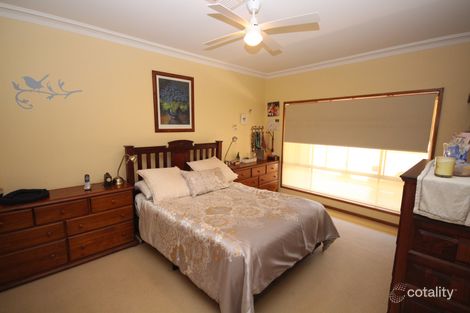 Property photo of 122 Rosevale Drive Lake Albert NSW 2650
