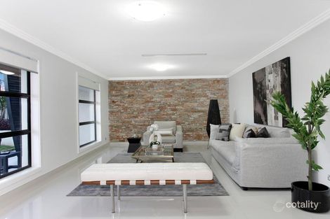 Property photo of 5 Tallowood Crescent Bossley Park NSW 2176