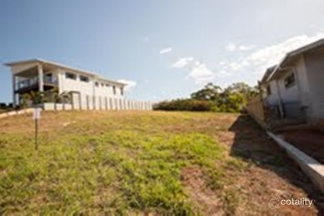 Property photo of 14 Barrington Court Pacific Heights QLD 4703