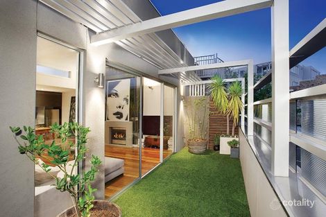 Property photo of 2 Norma Barnett Lane Port Melbourne VIC 3207