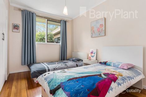 Property photo of 11 Chivers Avenue Glen Waverley VIC 3150