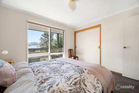 Property photo of 1 Feathertop Street Tawonga South VIC 3698