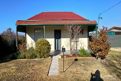 15 Day St, Henty, NSW 2658