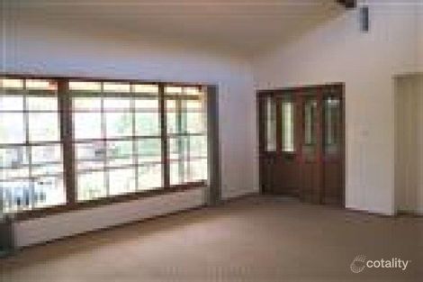 Property photo of 29 Hobart Place Illawong NSW 2234