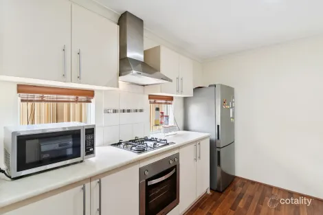 Property photo of 4/3 Paros Lane Canning Vale WA 6155