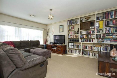 Property photo of 10 Belvedere Road Seaford VIC 3198