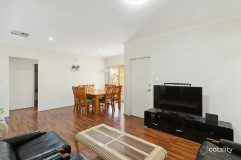 Property photo of 4/3 Paros Lane Canning Vale WA 6155
