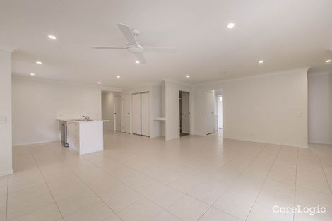 Property photo of 32 Whitehorse Road Dakabin QLD 4503