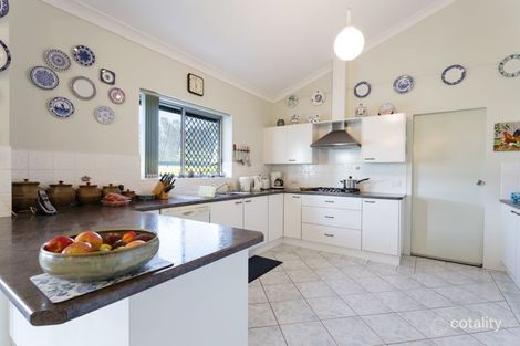 Property photo of 4 Seasound Close Old Bar NSW 2430