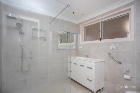 Property photo of 33 Palanas Drive Taree NSW 2430