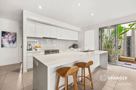 Property photo of 5 Helm Avenue Safety Beach VIC 3936