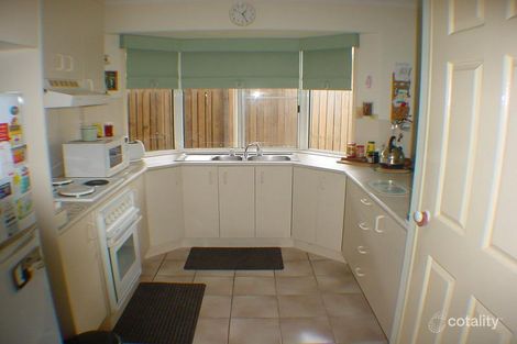 Property photo of 4 York Court Sandstone Point QLD 4511