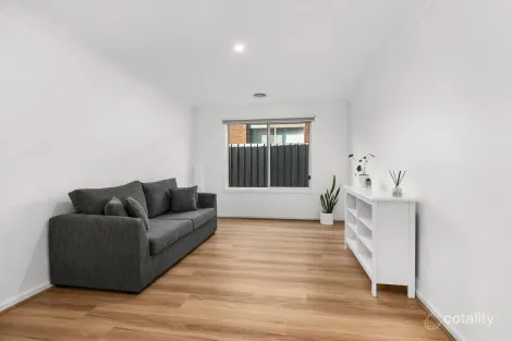 Property photo of 9 Sash Street Greenvale VIC 3059