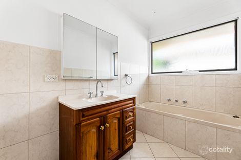 Property photo of 13 Stewart Drive Werribee VIC 3030