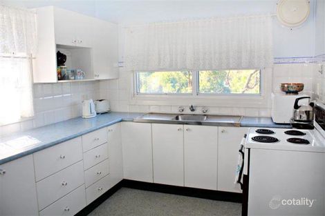 Property photo of 33 Dolly Avenue Springfield NSW 2250