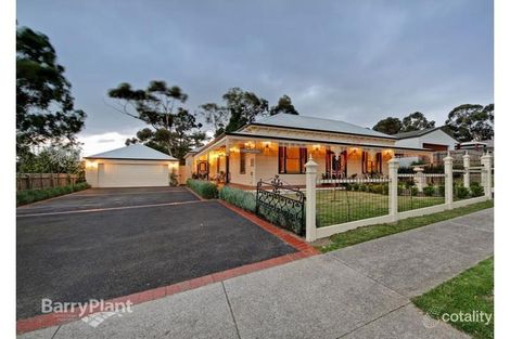 8 Norman St, The Basin, VIC 3154