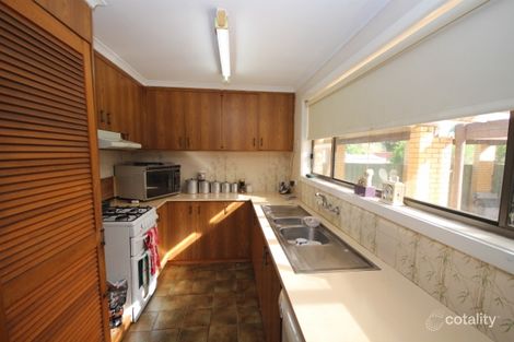 Property photo of 13 Wren Street Mount Austin NSW 2650