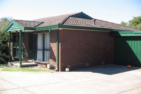 Property photo of 4/26 Golf Links Avenue Oakleigh VIC 3166