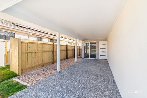 Property photo of 2/57 Rupert Crescent Morayfield QLD 4506
