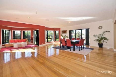 Property photo of 10 Barm Close Sydenham VIC 3037
