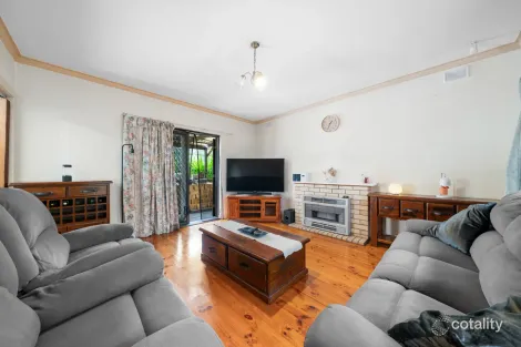 Property photo of 6 Derwent Terrace Valley View SA 5093